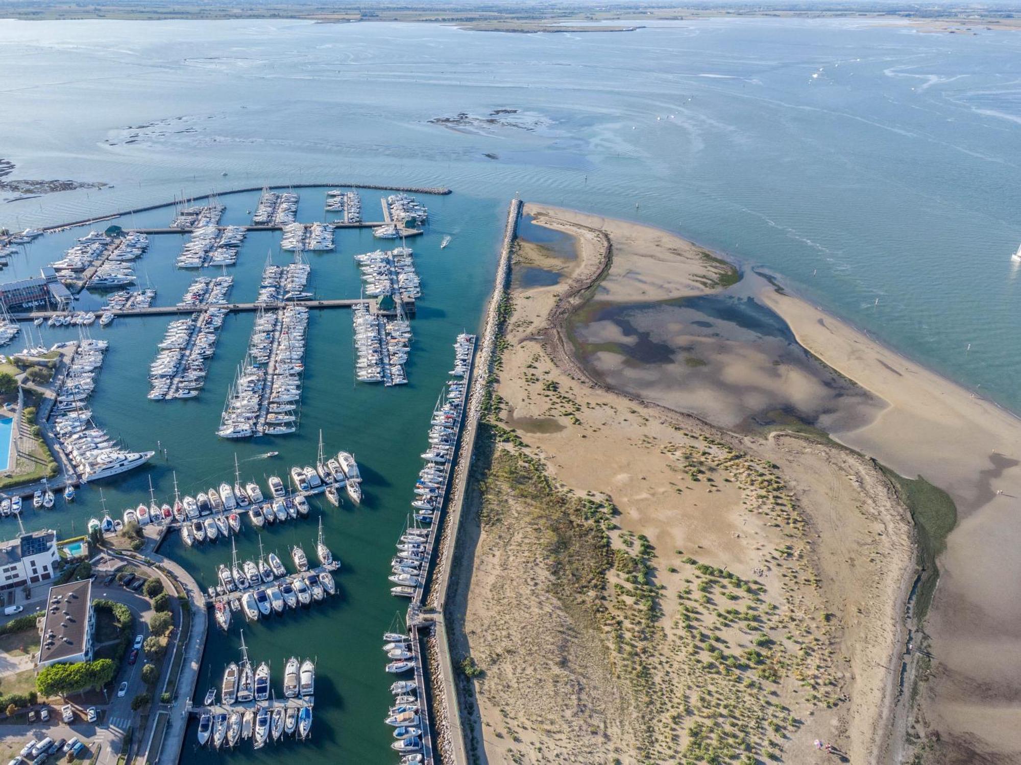 Apartament La Terrazza Sul Faro Lignano Sabbiadoro Zewnętrze zdjęcie
